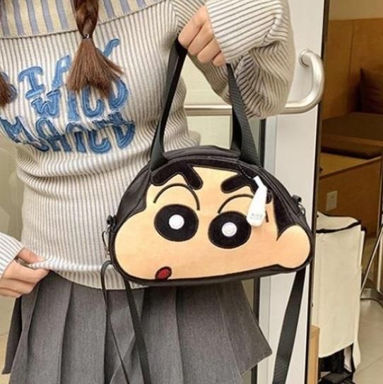 Shin-Chan Sling Bag